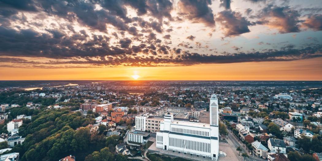 Stay In Kaunas & Radio City - Free Parking Extérieur photo